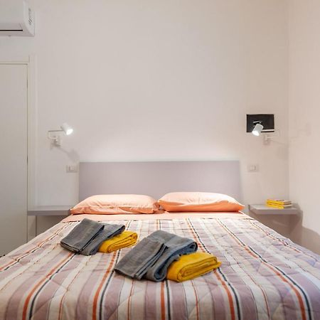 Lemon'S Apartment Elmas Bagian luar foto
